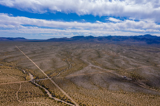 Carmen Rd, Yucca, AZ - aerial  map view