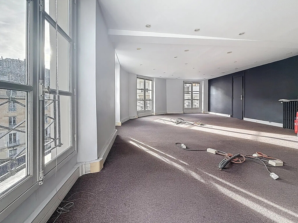 Location Bureaux 80 m² à 195 m² - Photo 1