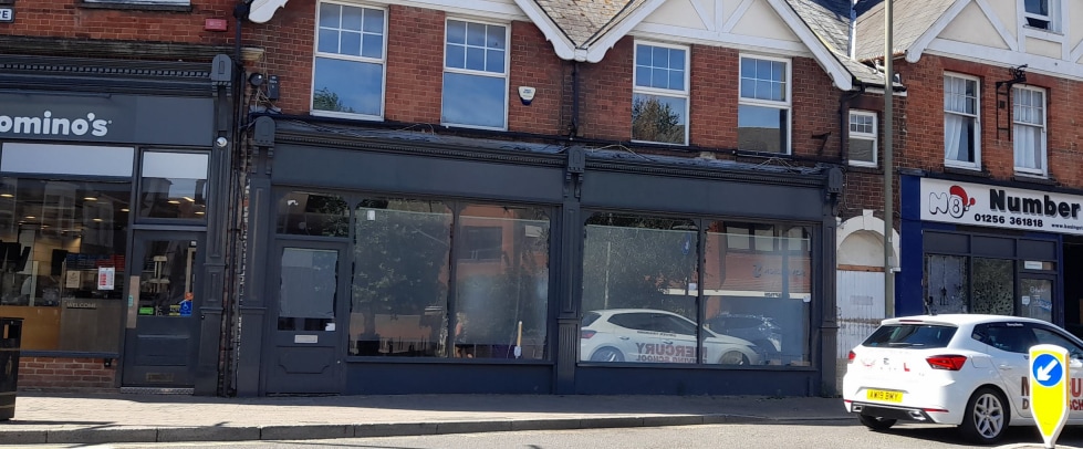 7-7A Winton Sq, Basingstoke for sale - Primary Photo - Image 1 of 1