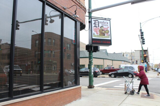 More details for 2759 W Augusta Blvd, Chicago, IL - Retail to Rent