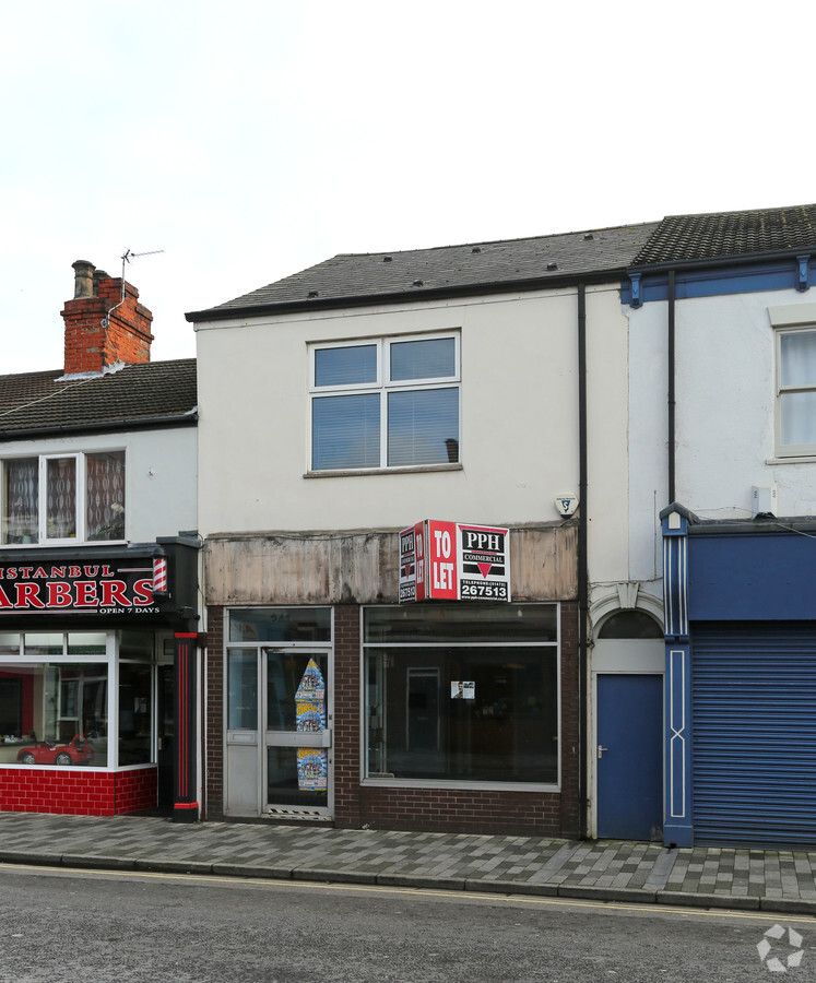 241 Freeman St, Grimsby, DN32 9DW - GBR