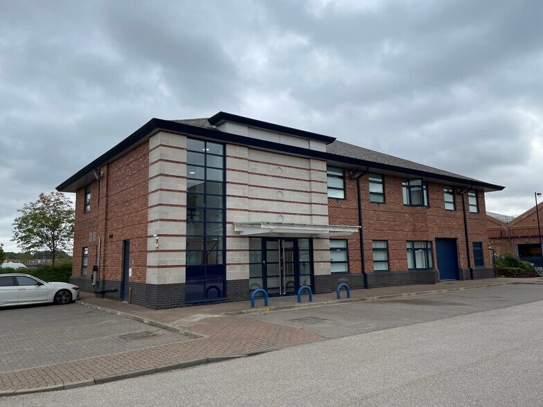 Holgate Park Dr, York for sale - Building Photo - Image 1 of 13