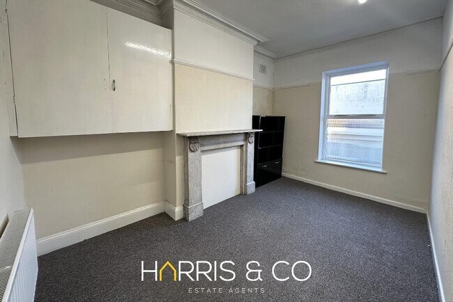 More details for 13-15 Preston St, Fleetwood - Office to Rent