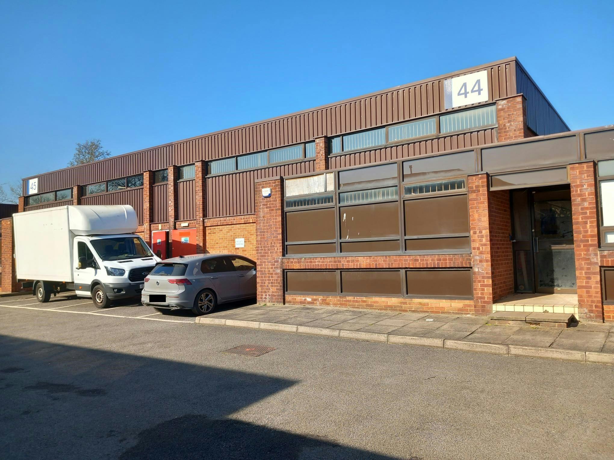 Suttons Business Park, Reading to rent Building Photo- Image 1 of 6