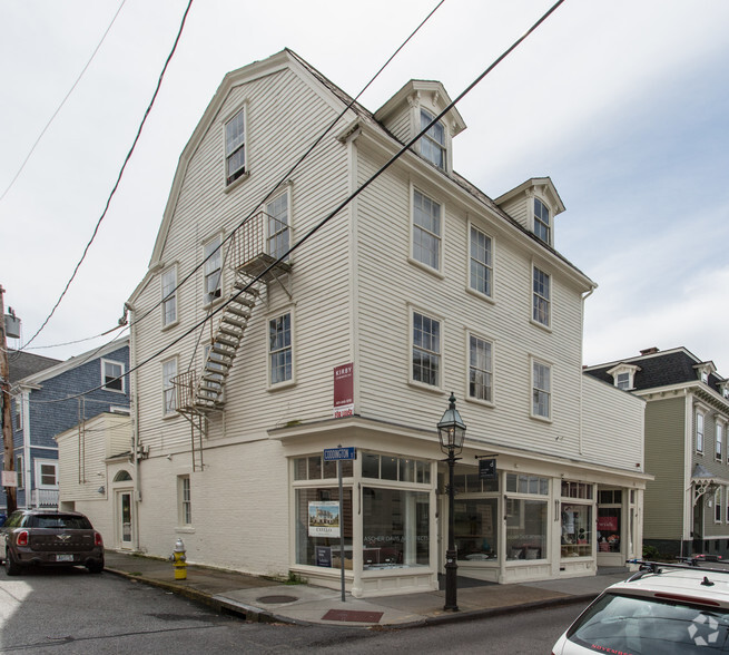 78-80 Thames St, Newport, RI for sale - Primary Photo - Image 1 of 1