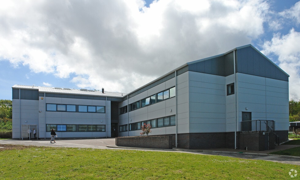 William St, Gateshead to rent - Primary Photo - Image 1 of 1