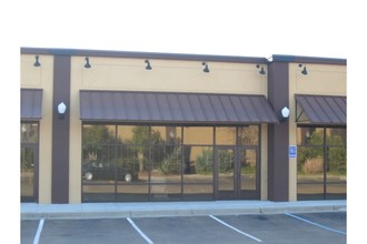 6109-6111 Ridgewood Rd, Jackson, MS for rent Building Photo- Image 1 of 6