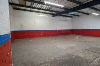 Poland St, Manchester to rent Interior Photo- Image 2 of 7