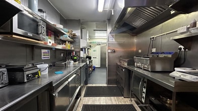 147 Heaton Moor Rd, Stockport to rent Interior Photo- Image 2 of 6