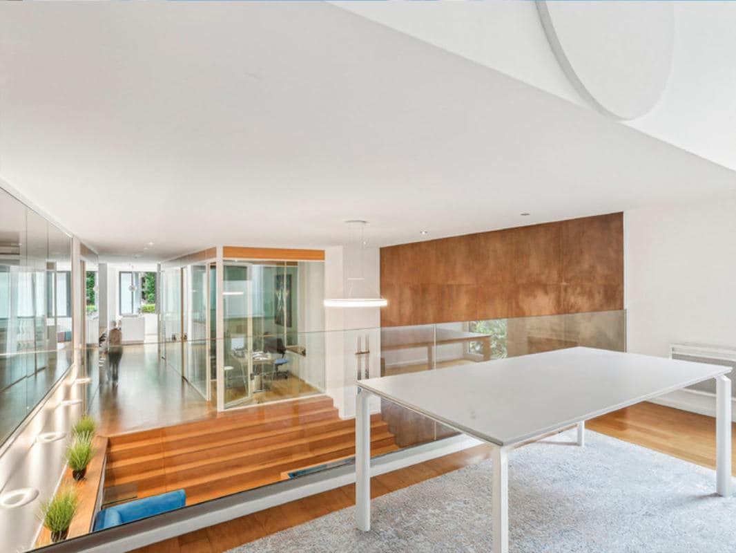 15 Rue Rouget De Lisle, Courbevoie for sale Interior Photo- Image 1 of 1