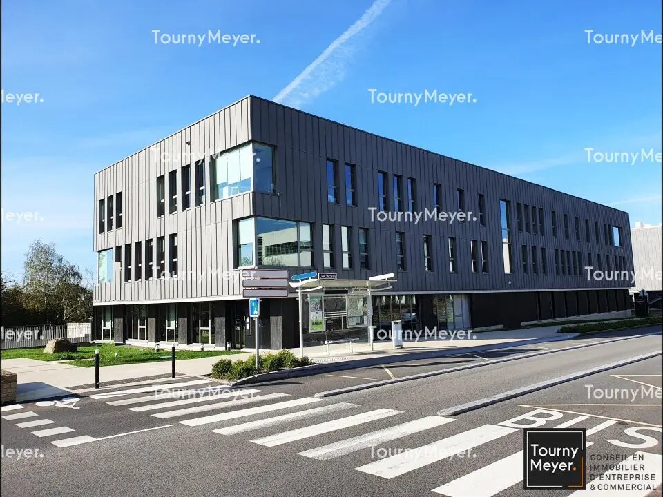 Office in Saint-Herblain for sale Building Photo- Image 1 of 6