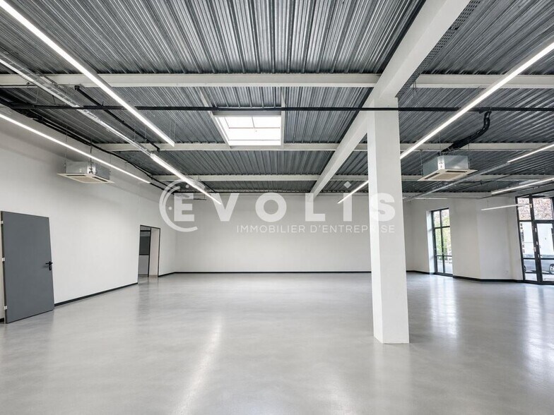 205 Avenue Georges Clemenceau, Nanterre to rent - Interior Photo - Image 1 of 14