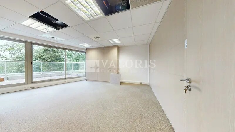 15 Chemin Du Saquin, Écully to rent - Interior Photo - Image 3 of 15