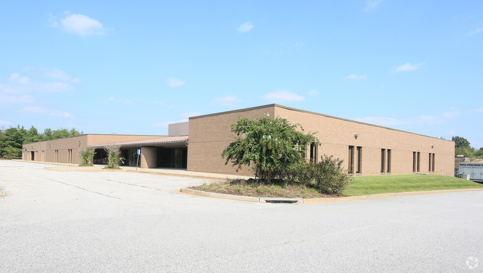 10713 Gilroy Rd, Hunt Valley, MD for sale - Primary Photo - Image 1 of 1