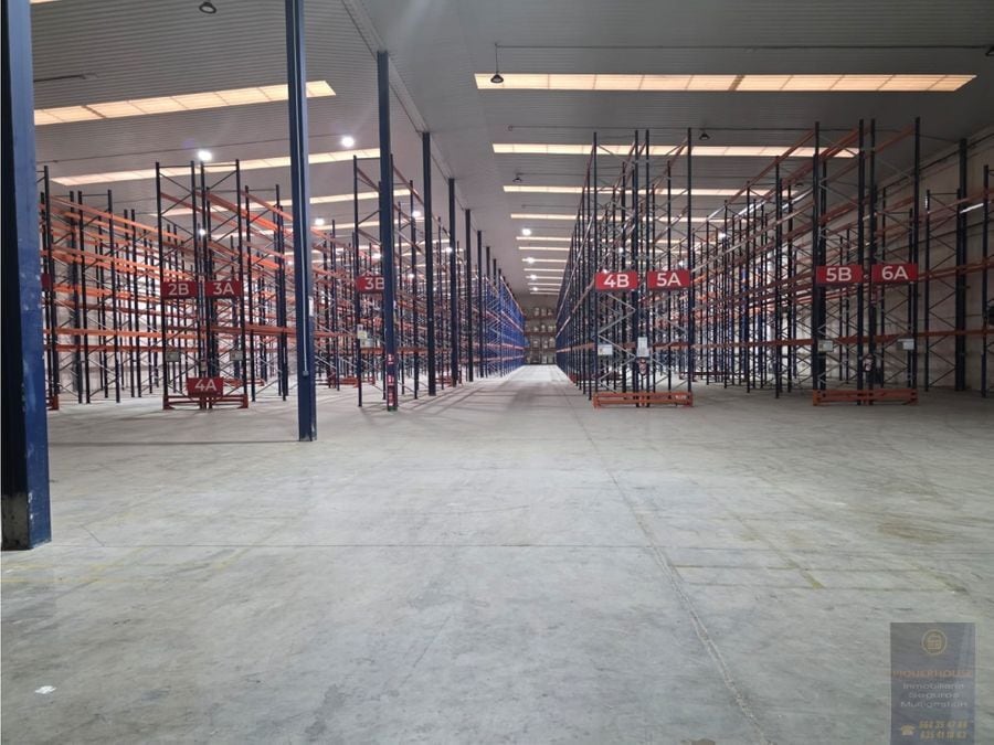 Industrial in Casarrubios del Monte, Toledo to rent Interior Photo- Image 1 of 12