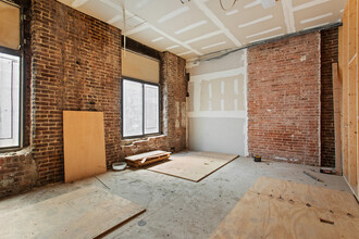 23 W 31st St, New York, NY for rent Building Photo- Image 1 of 5