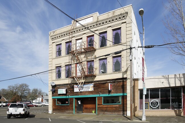 More details for 186 SW Court St, Dallas, OR - Build-to-Rent for Sale