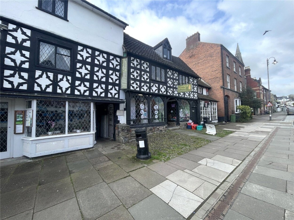 9-10 High St, Welshpool to rent Building Photo- Image 1 of 9