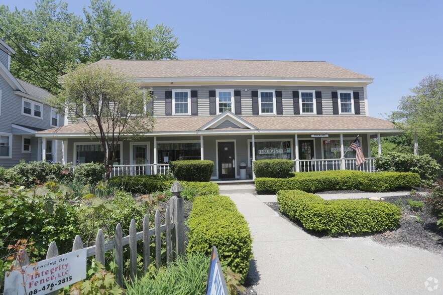 306 Main St, Douglas 01516