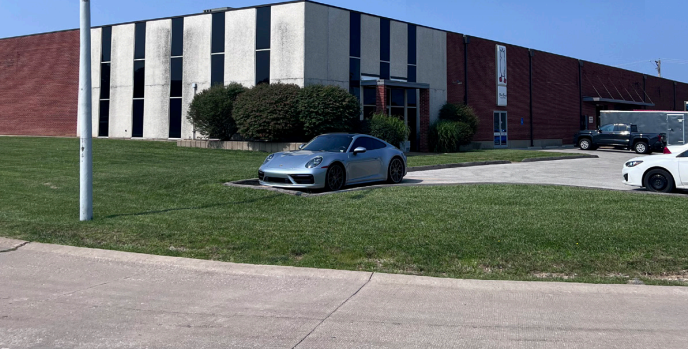 2441-2445 Northline Industrial Blvd, Maryland Heights, MO for rent - Building Photo - Image 1 of 2