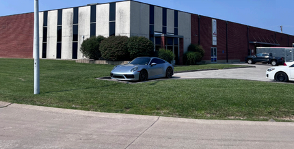 2441-2445 Northline Industrial Blvd, Maryland Heights, MO for rent Building Photo- Image 1 of 3