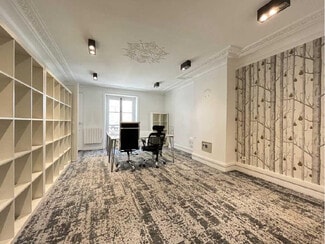 More details for 32 Rue Washington, Paris - Office for Sale