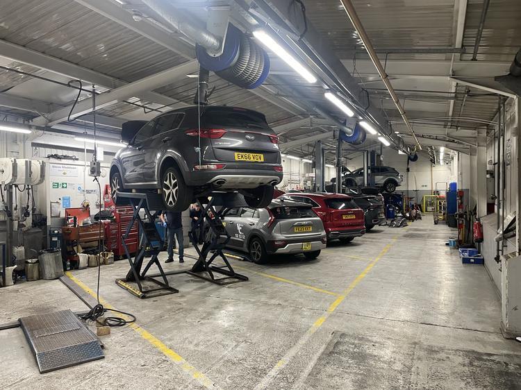 691 Prince Av, Westcliff On Sea to rent Interior Photo- Image 1 of 2