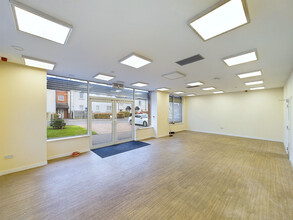 Bughtlin Mark, Edinburgh for rent Interior Photo- Image 2 of 4