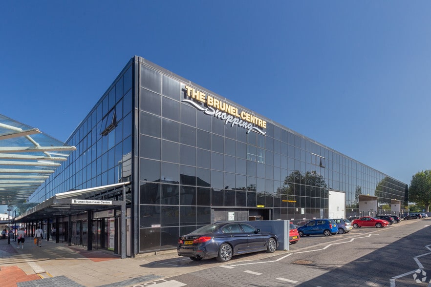 The Concourse, Milton Keynes for sale - Building Photo - Image 1 of 1