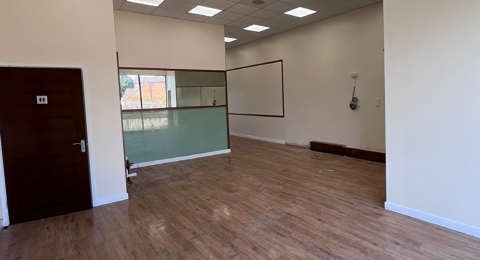 Ringwood Rd, Verwood to rent Interior Photo- Image 1 of 4