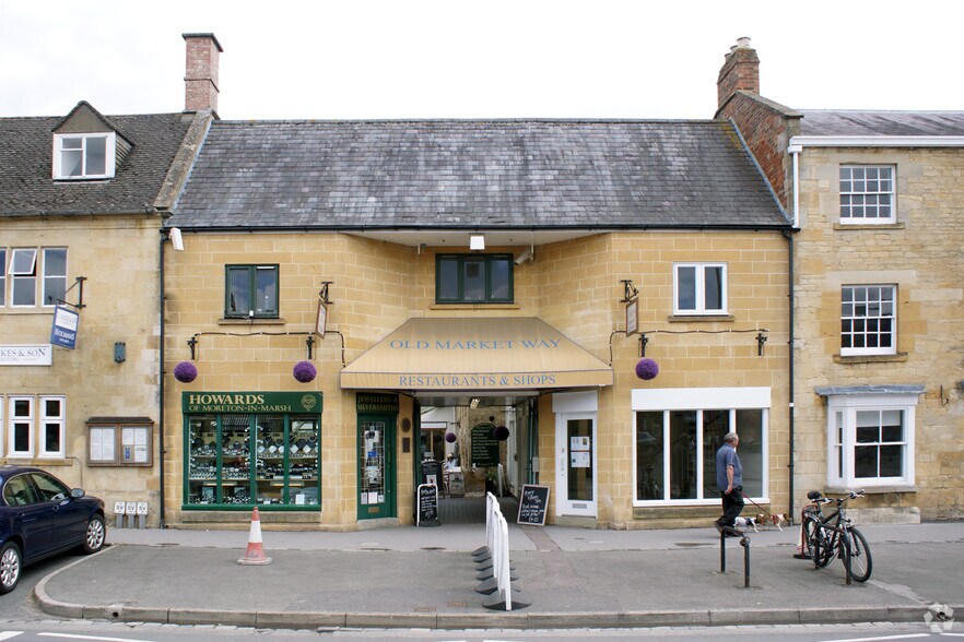 High St, Moreton In Marsh for sale - Primary Photo - Image 1 of 1