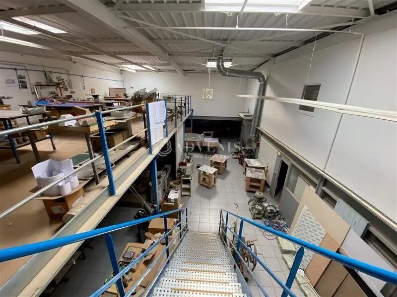 Light Industrial in Saint-Thibault-des-Vignes for sale Interior Photo- Image 1 of 13