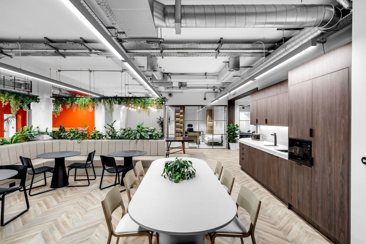 12 Roger St, London to rent Interior Photo- Image 1 of 7