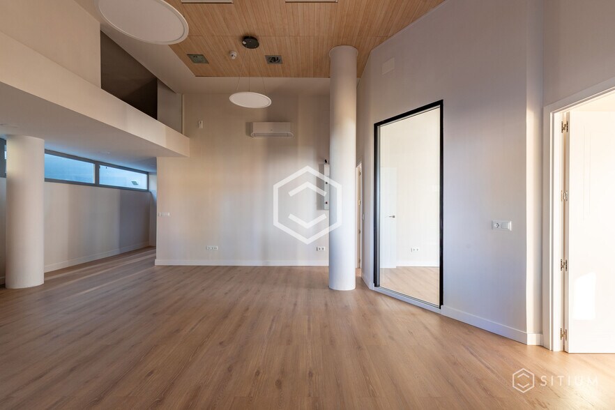 Avenida de la Industria, 37, Tres Cantos, Madrid to rent - Interior Photo - Image 3 of 27