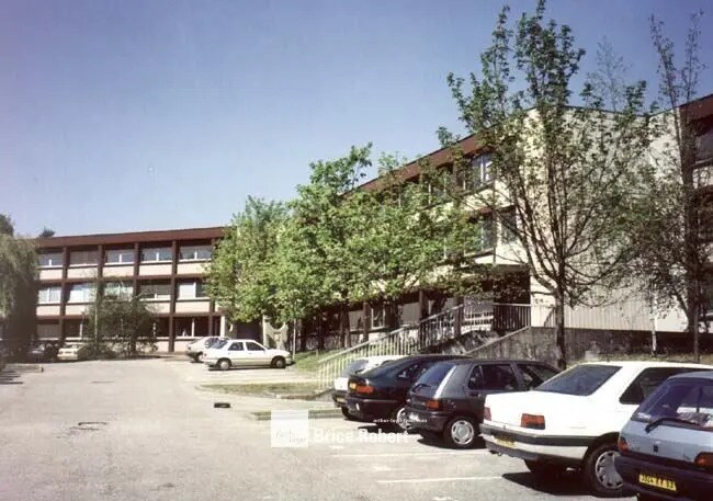 39 Chemin Des Peupliers, Dardilly to rent - Building Photo - Image 2 of 7