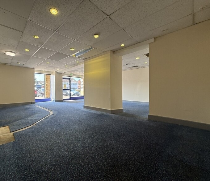 10-12 Tilton Rd, Hinckley to rent - Interior Photo - Image 3 of 4