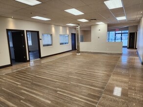 127-155 Montée de Liesse, Montréal, QC to rent Interior Photo- Image 2 of 7