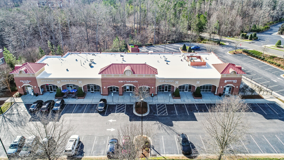 1867-1885 Lake Pine Dr, Apex, NC for rent - Building Photo - Image 2 of 6