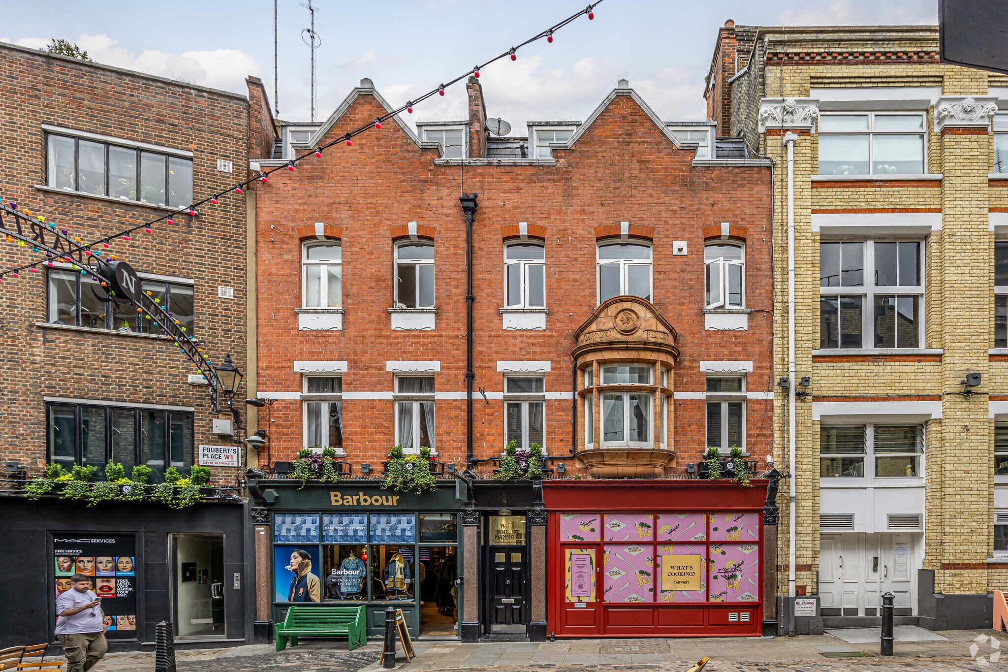 31 Fouberts Pl, London for sale Primary Photo- Image 1 of 1