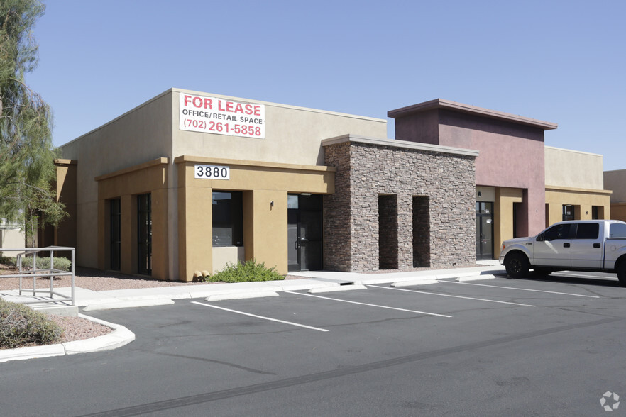 3880 W Ann Rd, North Las Vegas, NV for rent - Primary Photo - Image 1 of 6