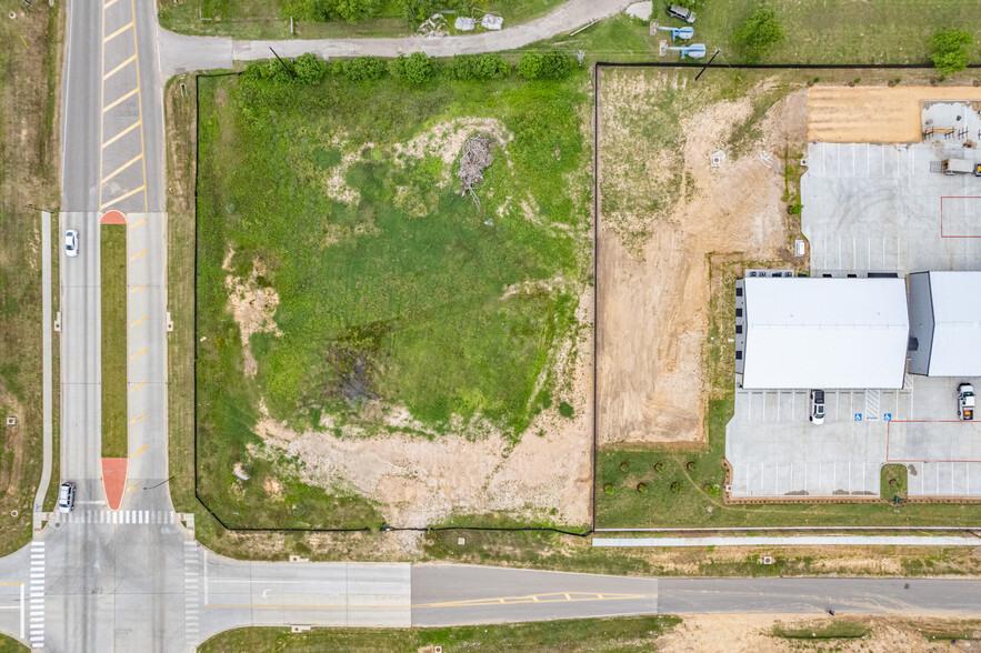 0 S. Persimmon St., Tomball, TX for sale - Aerial - Image 3 of 4