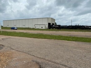 901 Verhalen Industrial Rd, Scottsville, TX for sale Building Photo- Image 1 of 1