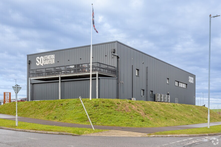 Sun Rise Way, Amesbury for sale - Building Photo - Image 2 of 2