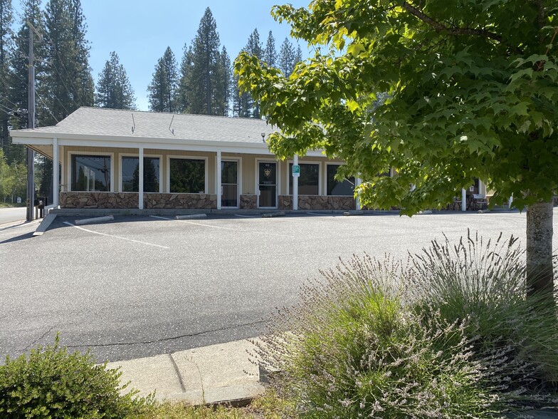 101-109 Argall Way, Nevada City, CA for sale - Building Photo - Image 1 of 1