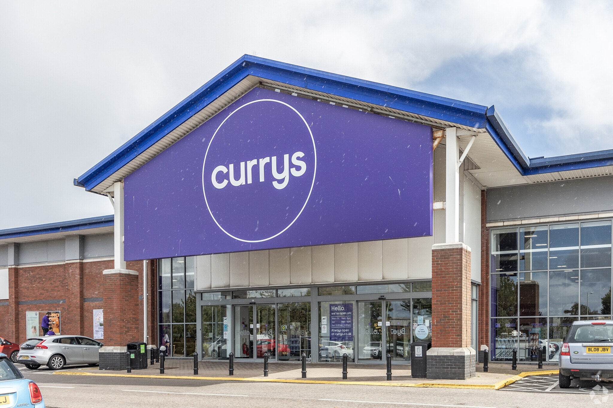 Eastern Ave, Gloucester for sale Primary Photo- Image 1 of 1