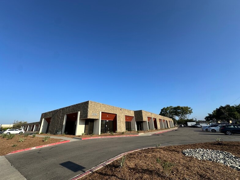 2223-2320 S Fairview St, Santa Ana, CA to rent - Building Photo - Image 2 of 4