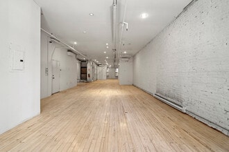 25 Howard St, New York, NY for rent Interior Photo- Image 2 of 12