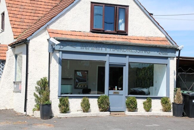 More details for 133 Southampton Rd, Ringwood - Retail to Rent