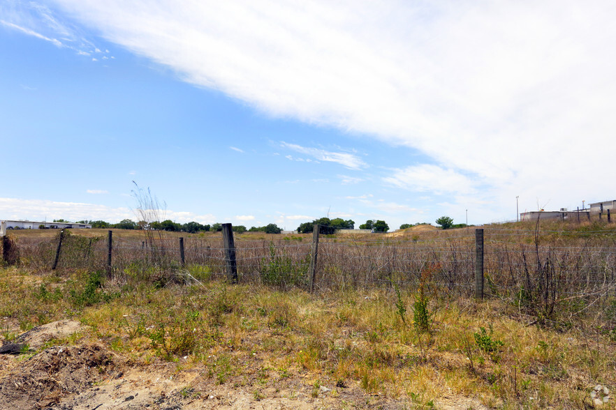 6212 E Hillsborough Rd, Tampa, FL for sale - Primary Photo - Image 1 of 1