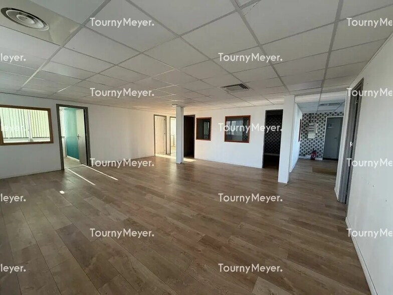 Office in Mauguio to rent - Interior Photo - Image 3 of 5